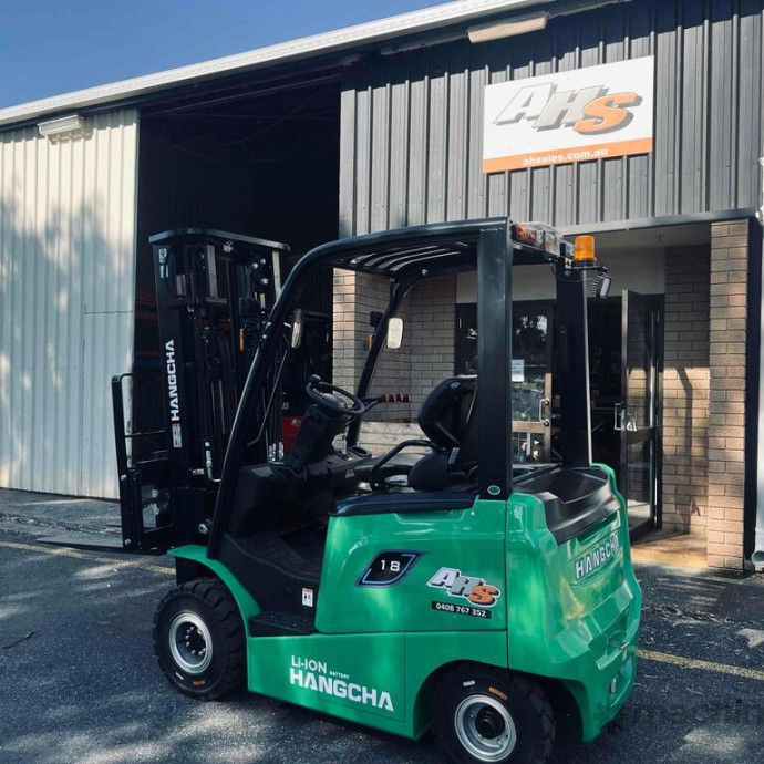 Lithium Powered Forklift 1800kg